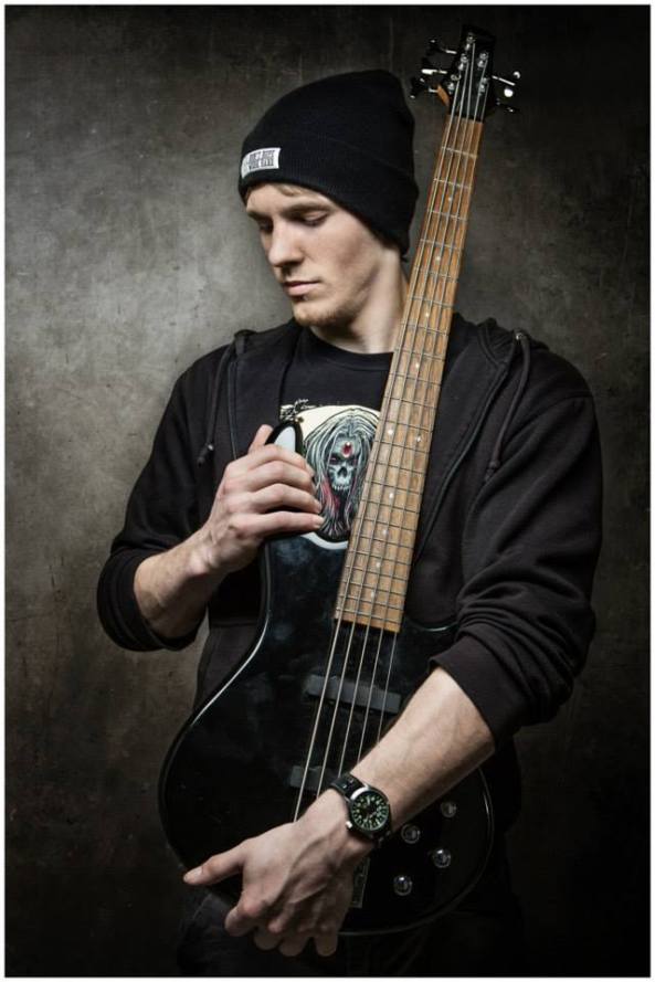 Lukas Mittler (Bass)